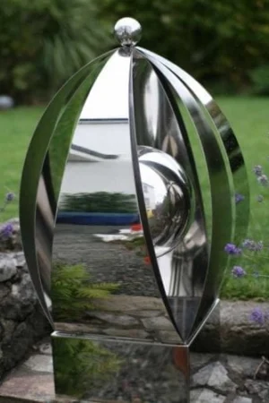Companion Garden Memorial Sculptures: Petal™